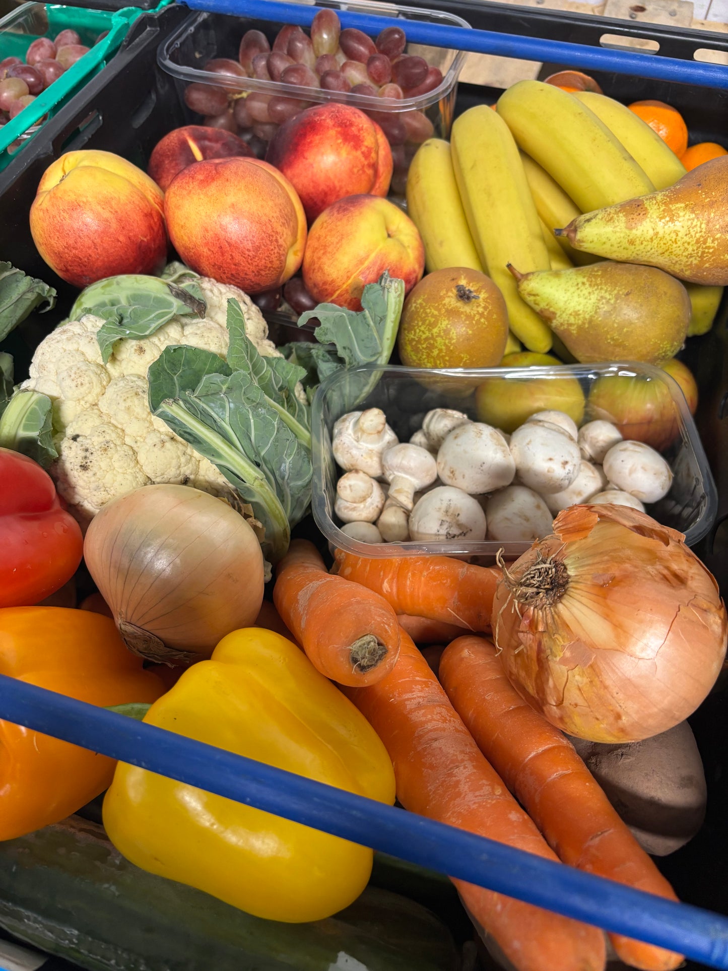 Large Fruit & Veg Box