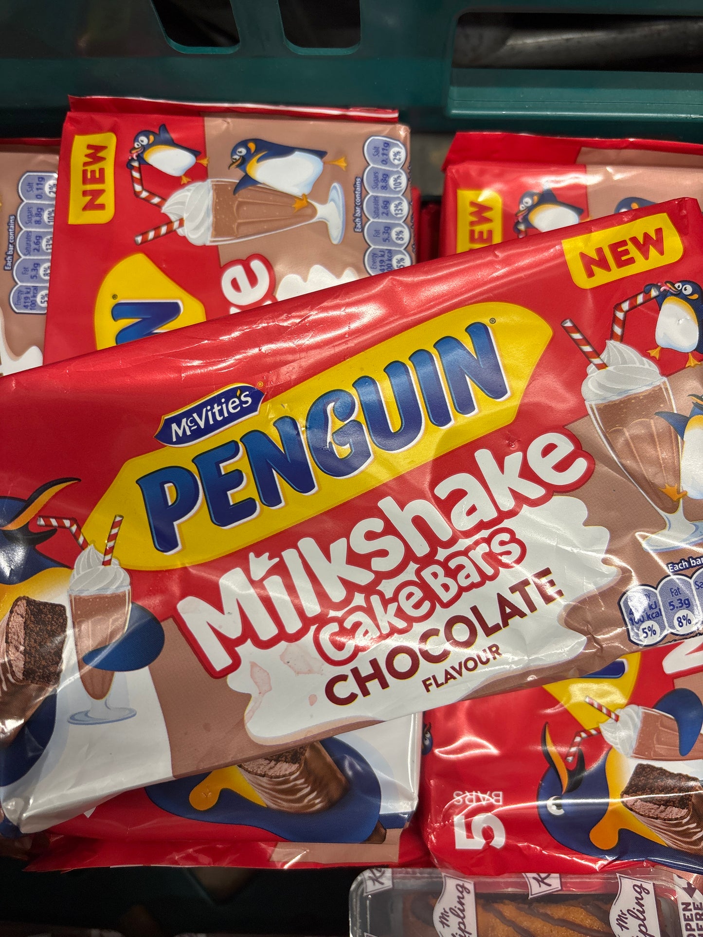 McVities Penguin Milkshake Cake Bars / 5 Bar Pack /