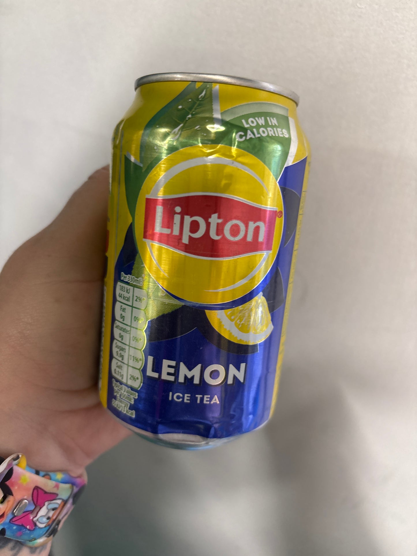 Lipton Lemon Ice Tea / 330ml Can