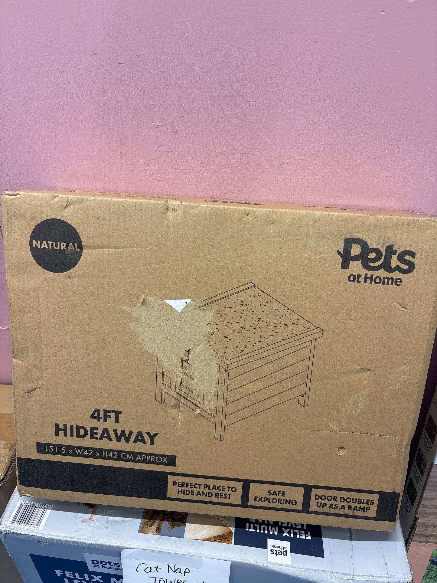 4ft Hideaway
