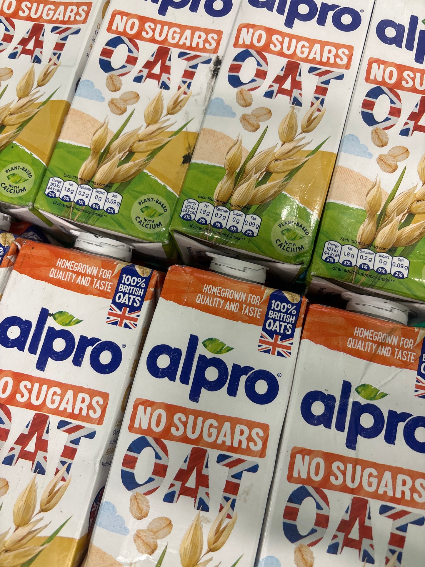 Alpro No Sugars Oat Milk / 1 Litre Carton