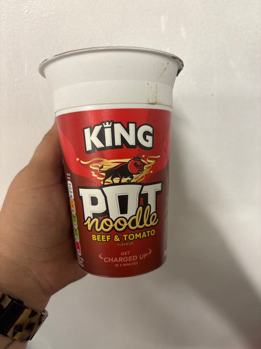 King Pot Noodle / Beef & Tomato FS