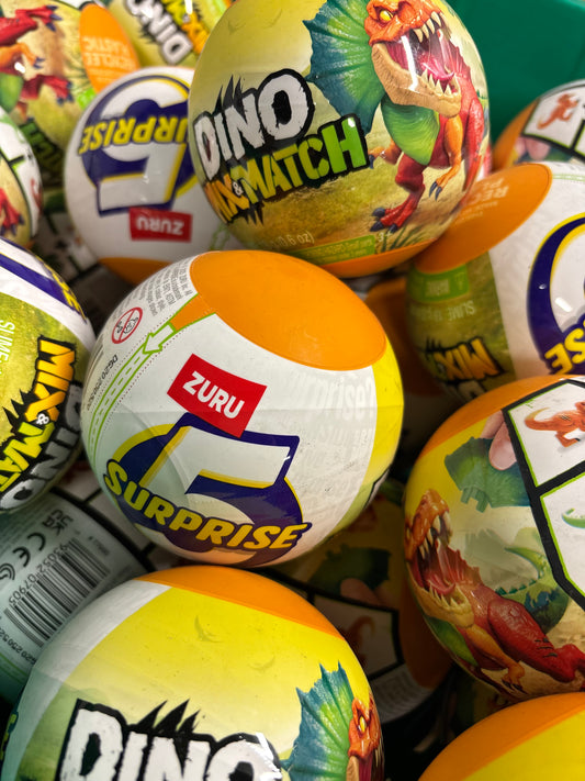 ZURU 5 Surprise Dino Mix & Match Mystery Capsule