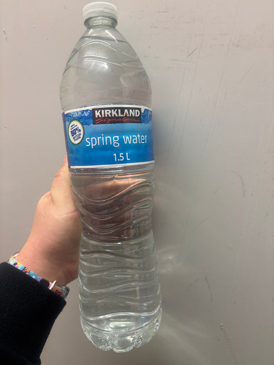 Kirkland Spring Water / 1.5L