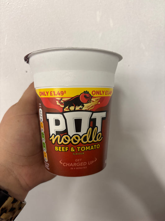 Regular Pot Noodle / Beef & Tomato FS