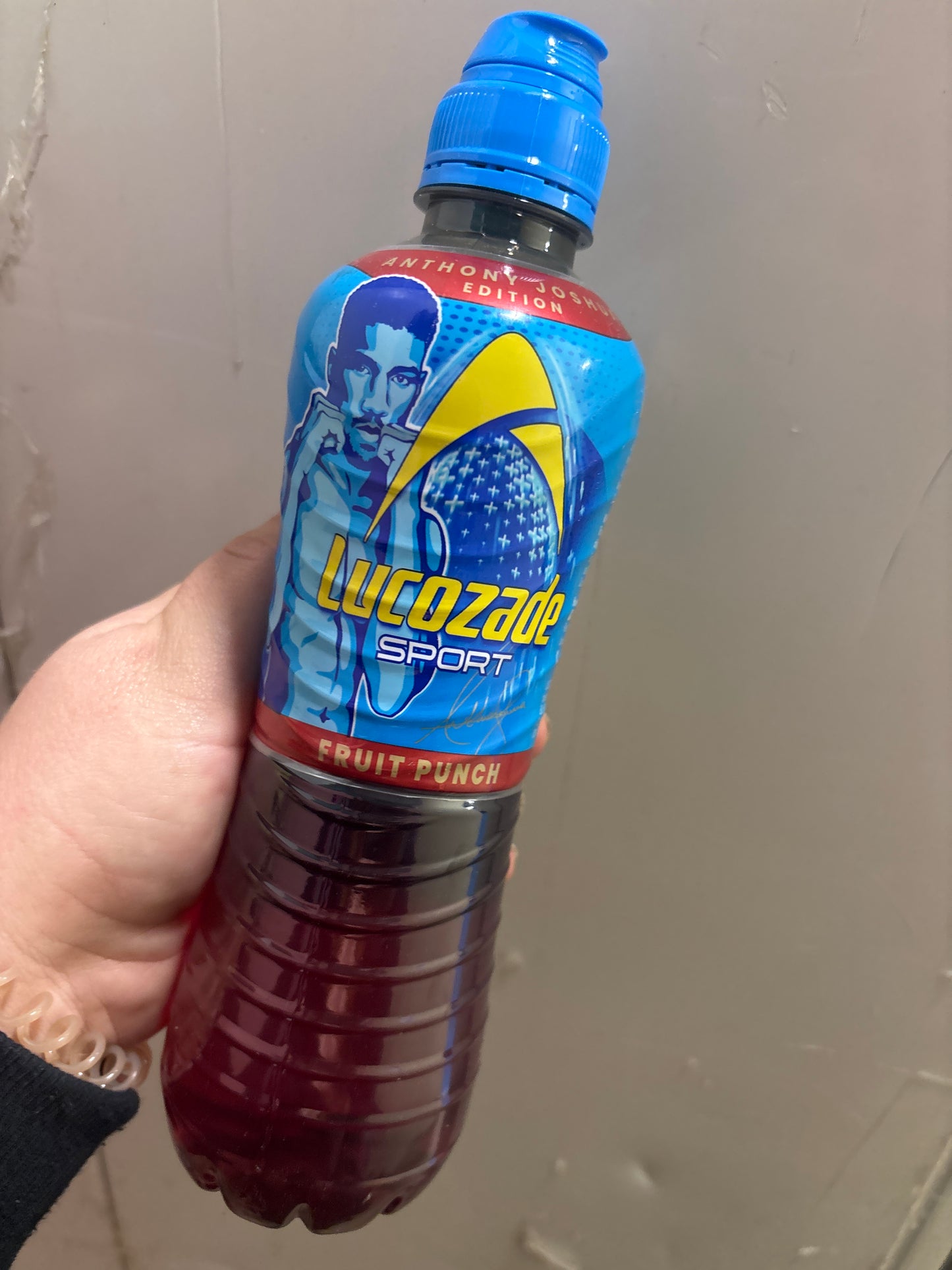 Lucozade Sport Fruit Punch / 500ml