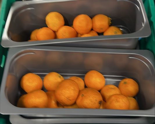 1x Tub of Satsumas