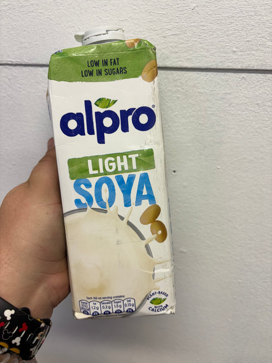 Alpro Light Soya Milk / 1 Litre Carton