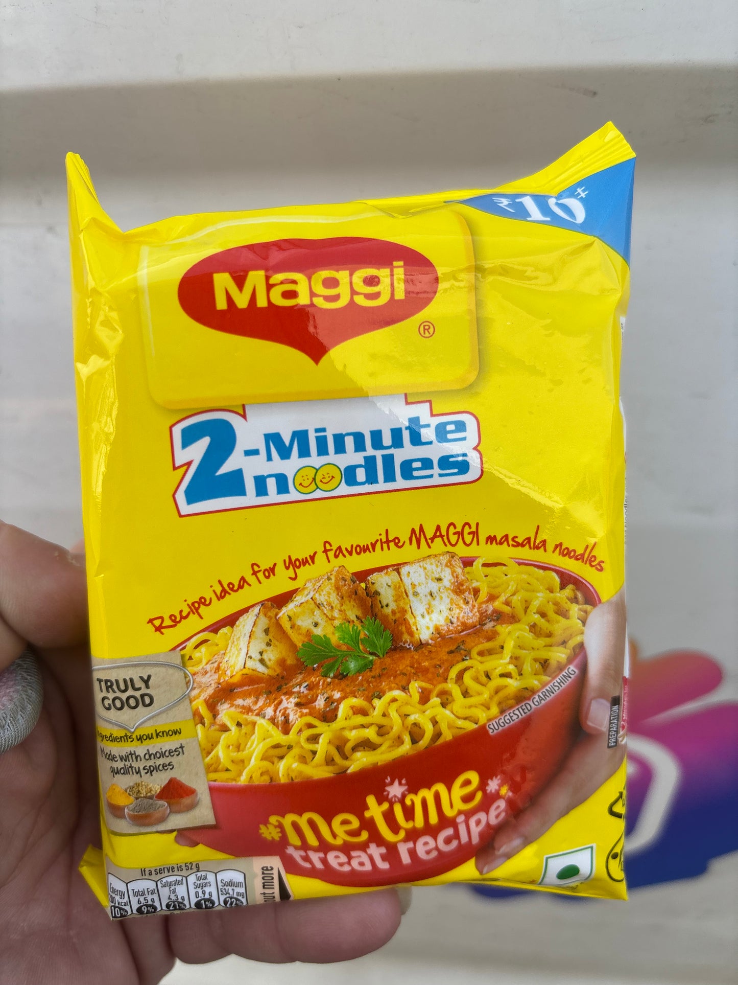Maggi 2-Minute Masala Noodles / 52g Pack